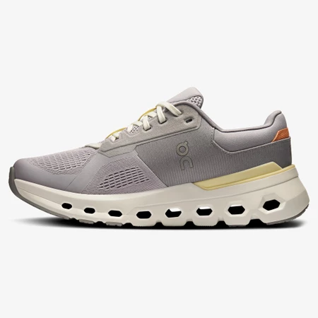 On Cloudrunner 2 in Lilac/Ivory