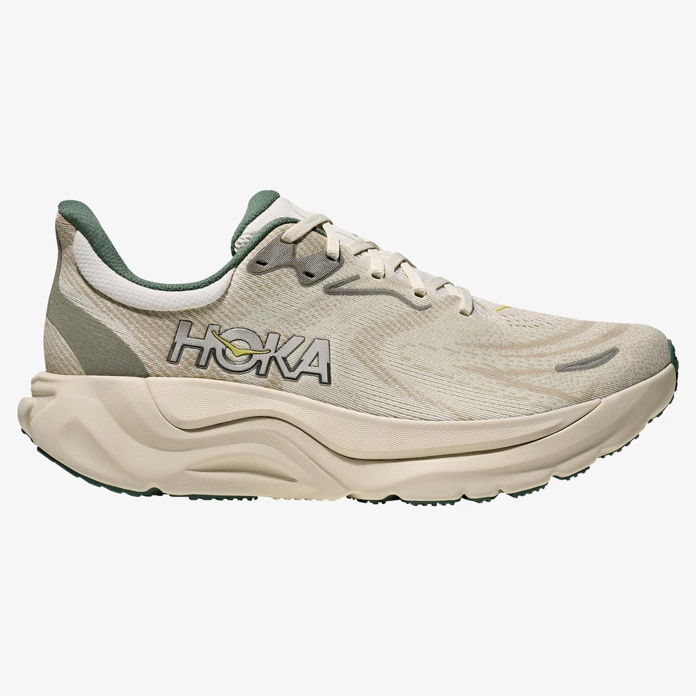Hoka Arahi 8 in Truffle Salt
