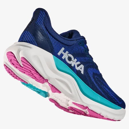 Hoka Arahi 8 in Midnight Blue