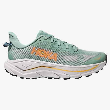HOKA  Challenger 8