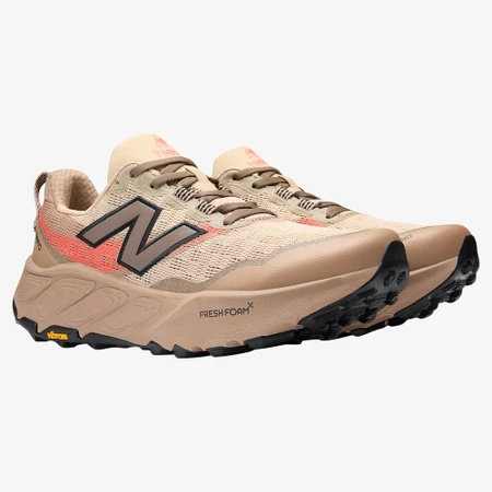 New Balance Hierro V9 2E Wide in Desert Clay
