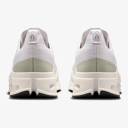 On CloudSurfer Max in White/White