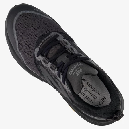 New Balance Hierro V9 2E Wide in Black Cement