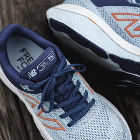 New Balance 860v14 D Wide in Frosted Glass