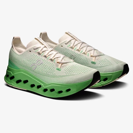 On CloudSurfer Max in Ivory/Honeydew