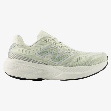 NEW BALANCE  880v15