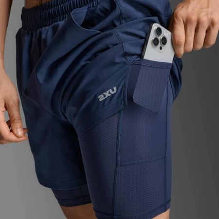 2XU Aero Mesh 2-in-1 Shorts in Navy