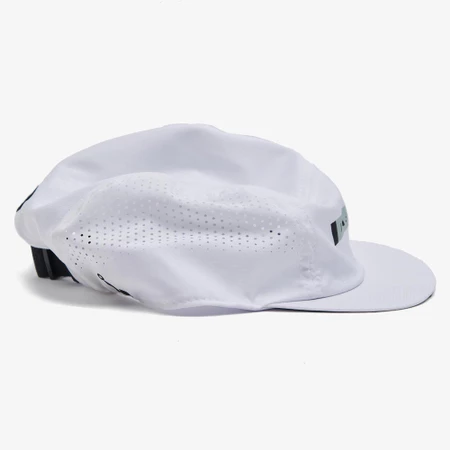 Vaga Feather Racing Cap in White