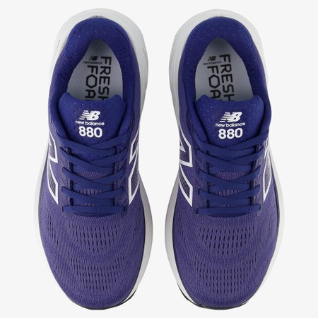 NEW BALANCE  880v15