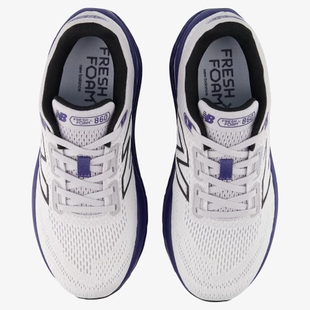 New Balance 860v14 B in White/Navy