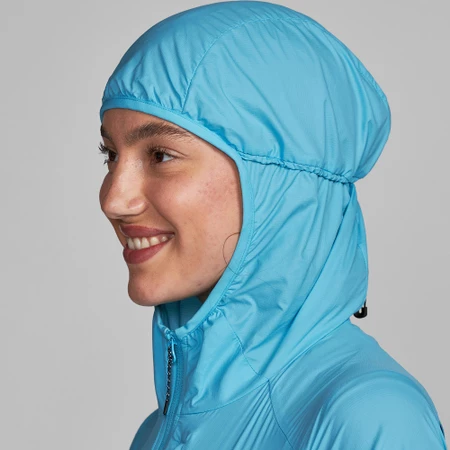Janji Zephyrunner Wind Shell Jacket in Skybird