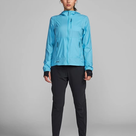 Janji Zephyrunner Wind Shell Jacket in Skybird