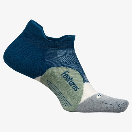 FEETURES  Elite Light Cushion No Show Socks