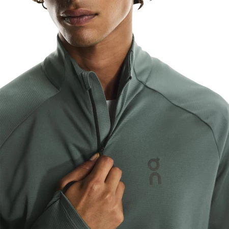 On Climate Shirt in Olive