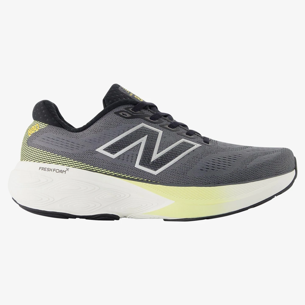 New Balance 880v15 in Grey/Black