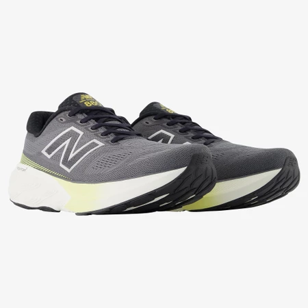New Balance 880v15 in Grey/Black
