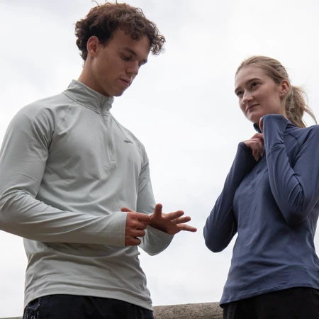 Brooks Dash Half Zip Top 3.0 in Nightshadow