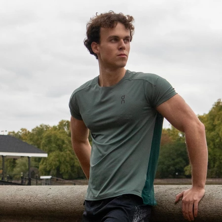 On Performance Tee in Olive
