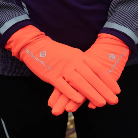 Ronhill Classic Gloves in Coral