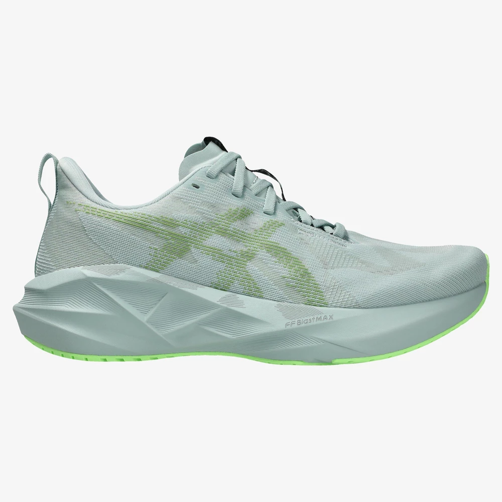 Asics Novablast 5 in Cold Moss/Orange