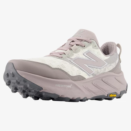 New Balance Hierro V9 D Wide in Sea Salt