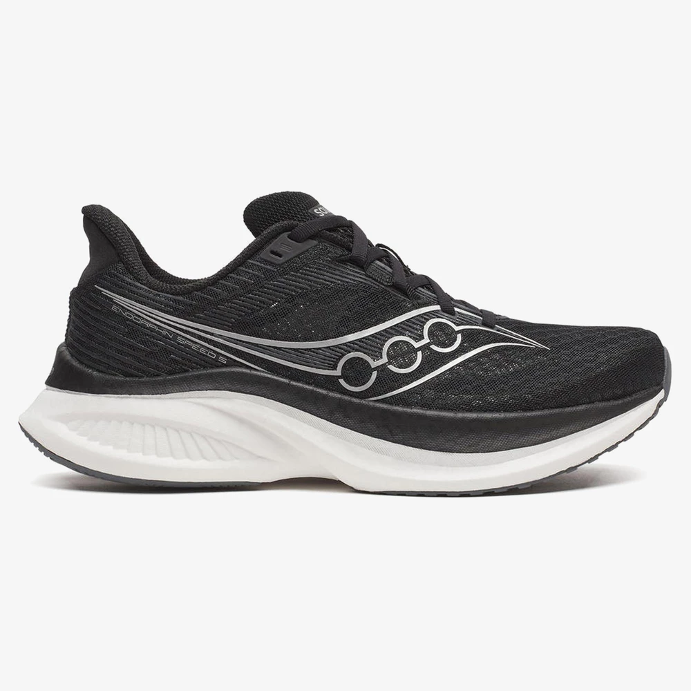 Saucony Endorphin Speed 5 in Black/White