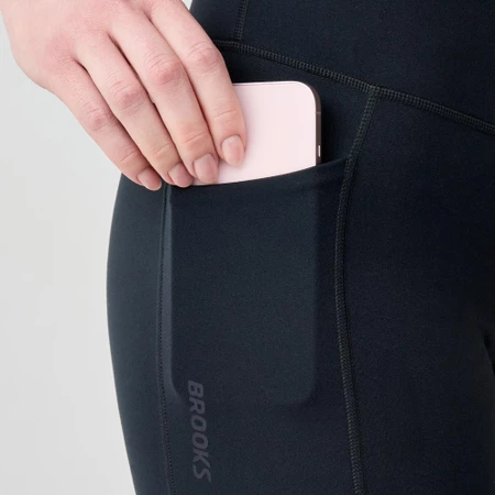 Brooks Chaser 7" Short Tight in Black