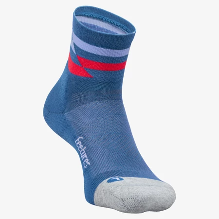 Feetures Elite Light Cushion Qtr Socks in Blue/Red