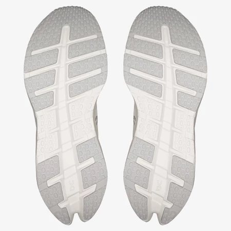 On Cloudrunner 3 in White Glacier