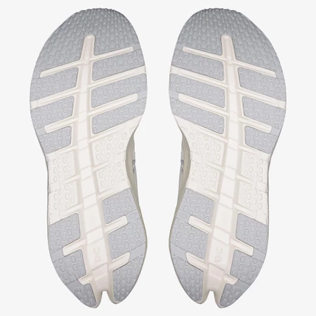 On Cloudrunner 3 Wide in White/Ivory