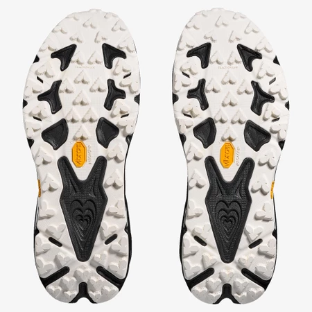 Hoka Speedgoat 7 Wide in Black/White