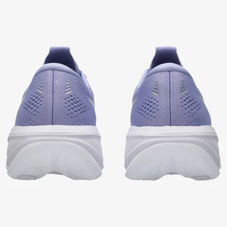 Asics Gel Cumulus 28 in Bluebell/White