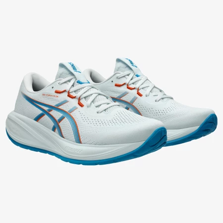 Asics Gel Cumulus 28 in White/Blue