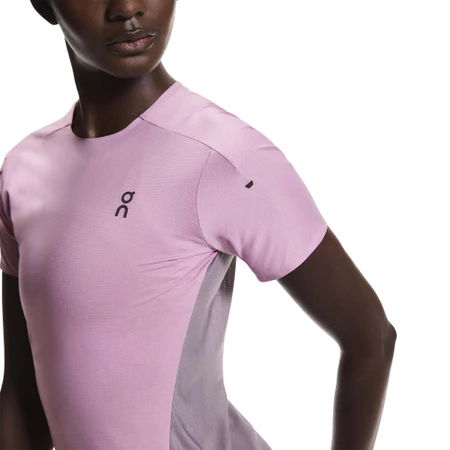 On Performance Tee in Sakura