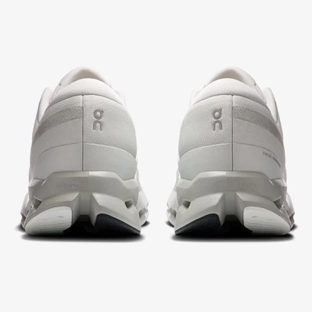 On Cloudsurfer 2 in Ivory/Iceberg