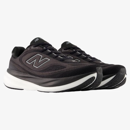 New Balance 1080v15 4E Extra Wide in Black/White