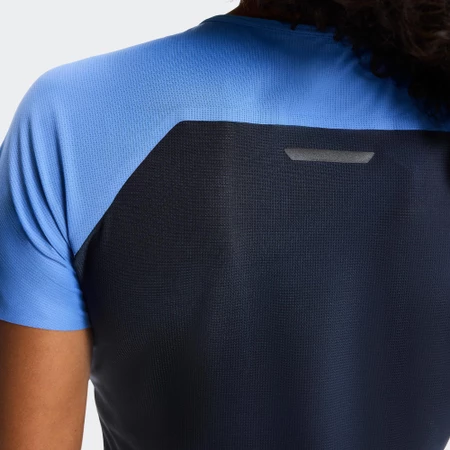 On Performance Tee in Sailor