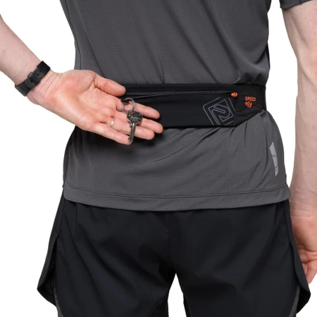 Ronhill Speed 90 Waistbelt in Black/Orange