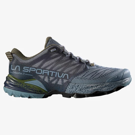 La Sportiva Akasha 2 in Limestone/Cypress