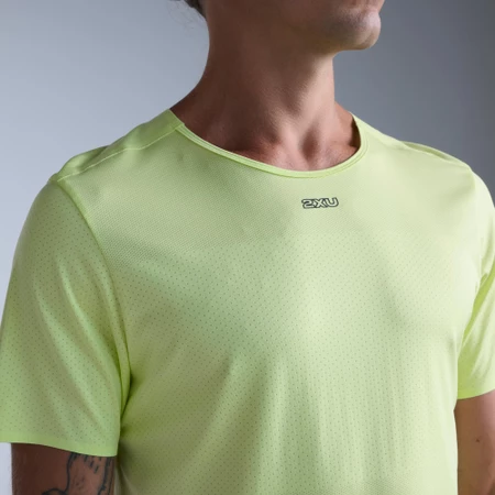 2XU Light Speed Tech Tee in Matcha