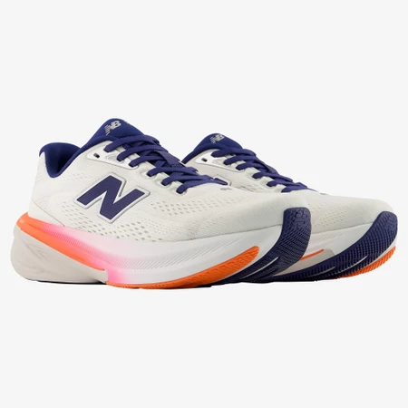New Balance 860v15 D Wide in Sea Salt