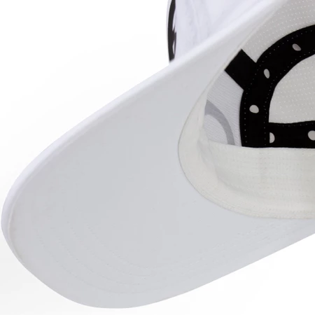 Ciele GoCap Comp Century in White/Black