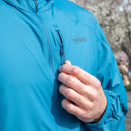 Janji Zephyrunner Wind Shell Jacket in Tidal
