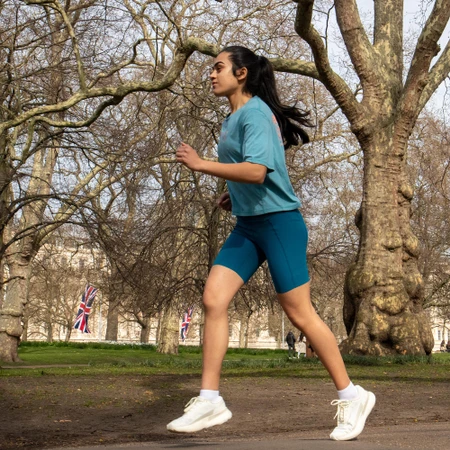 Janji Pace 7in Half Tights in Tidal