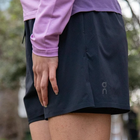 On 3in Performance 2-in-1 Shorts in Black