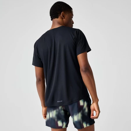 Brooks Dash Short-Sleeve in Black