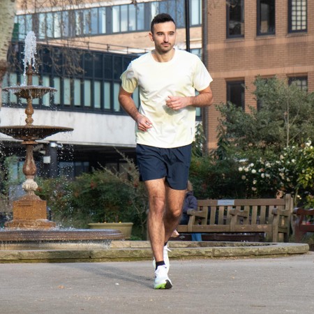 BROOKS  Dash Short-Sleeve Printed