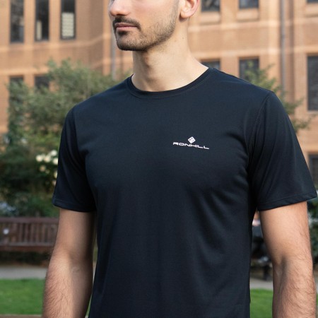 RONHILL  Core Tee