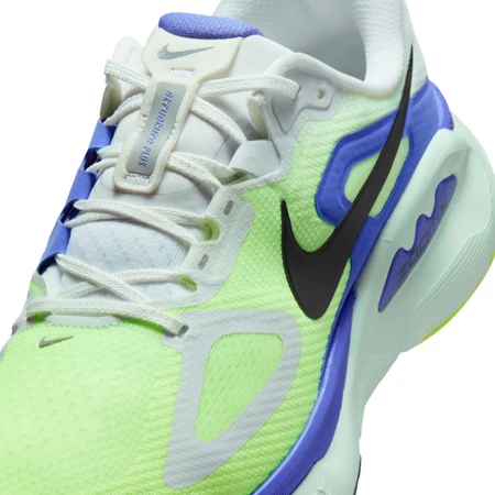 Nike Structure Plus in White/Volt