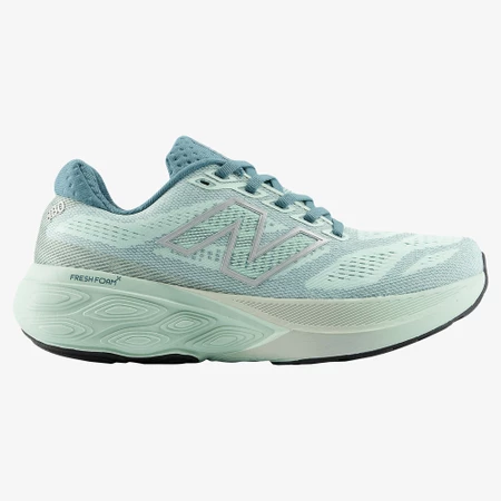 New Balance 880v15 in Cosmic Jade